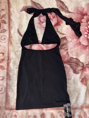 SHEIN Black Halter Cutout Mini Dress with Tie Neck